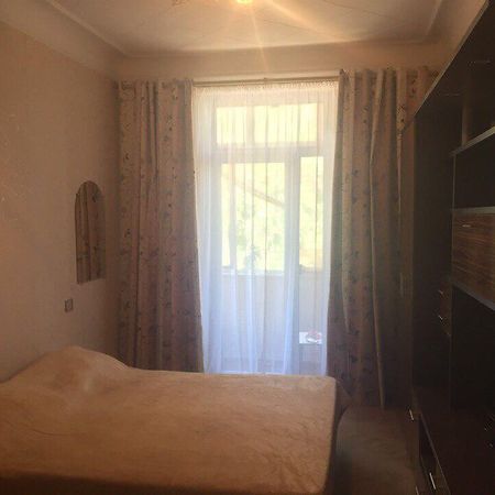 Room In Apartment Shevchenko 15/4 โอเดสซา ภายนอก รูปภาพ